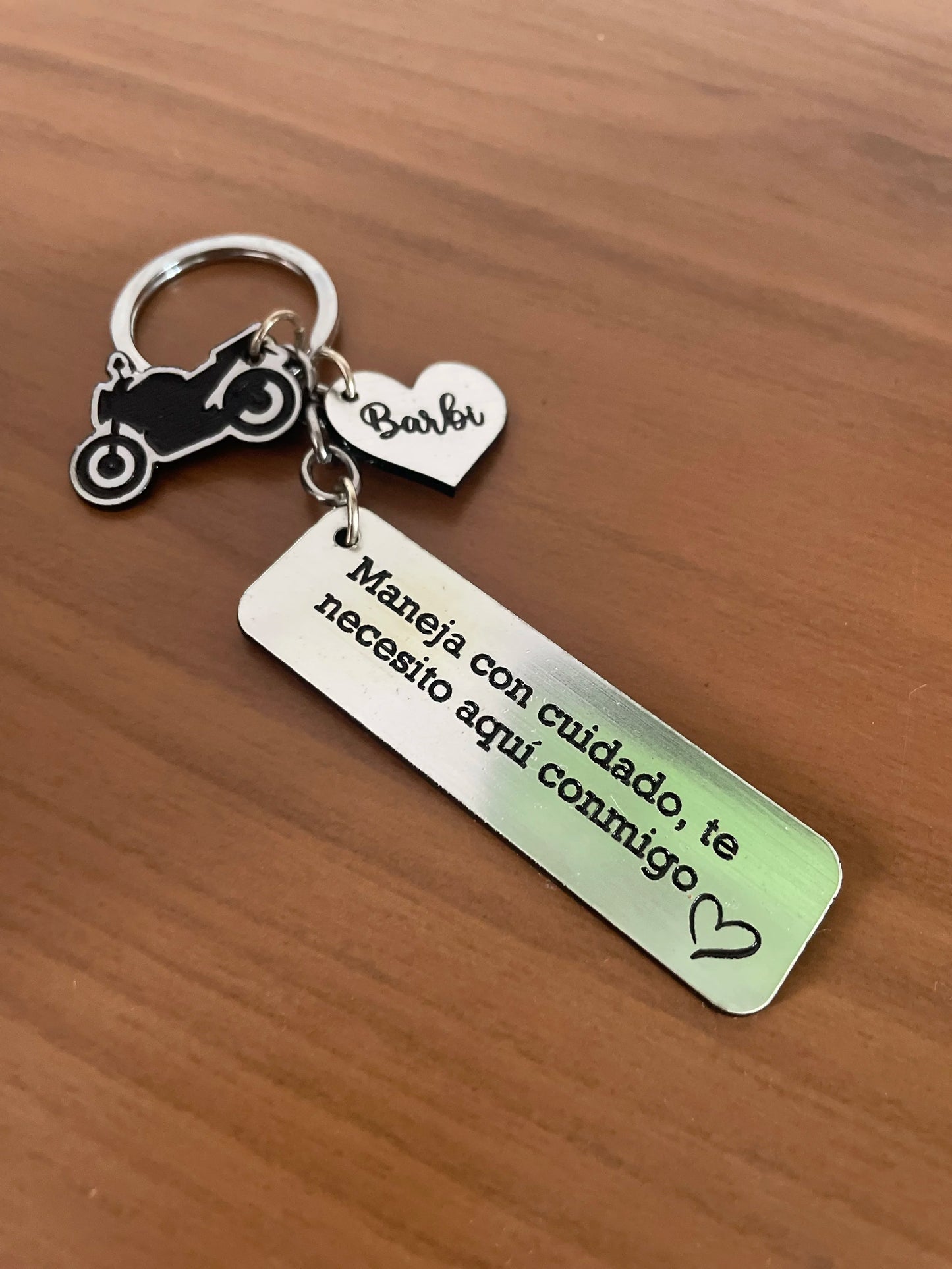 Llaveros "Maneja con cuidado" - metalex