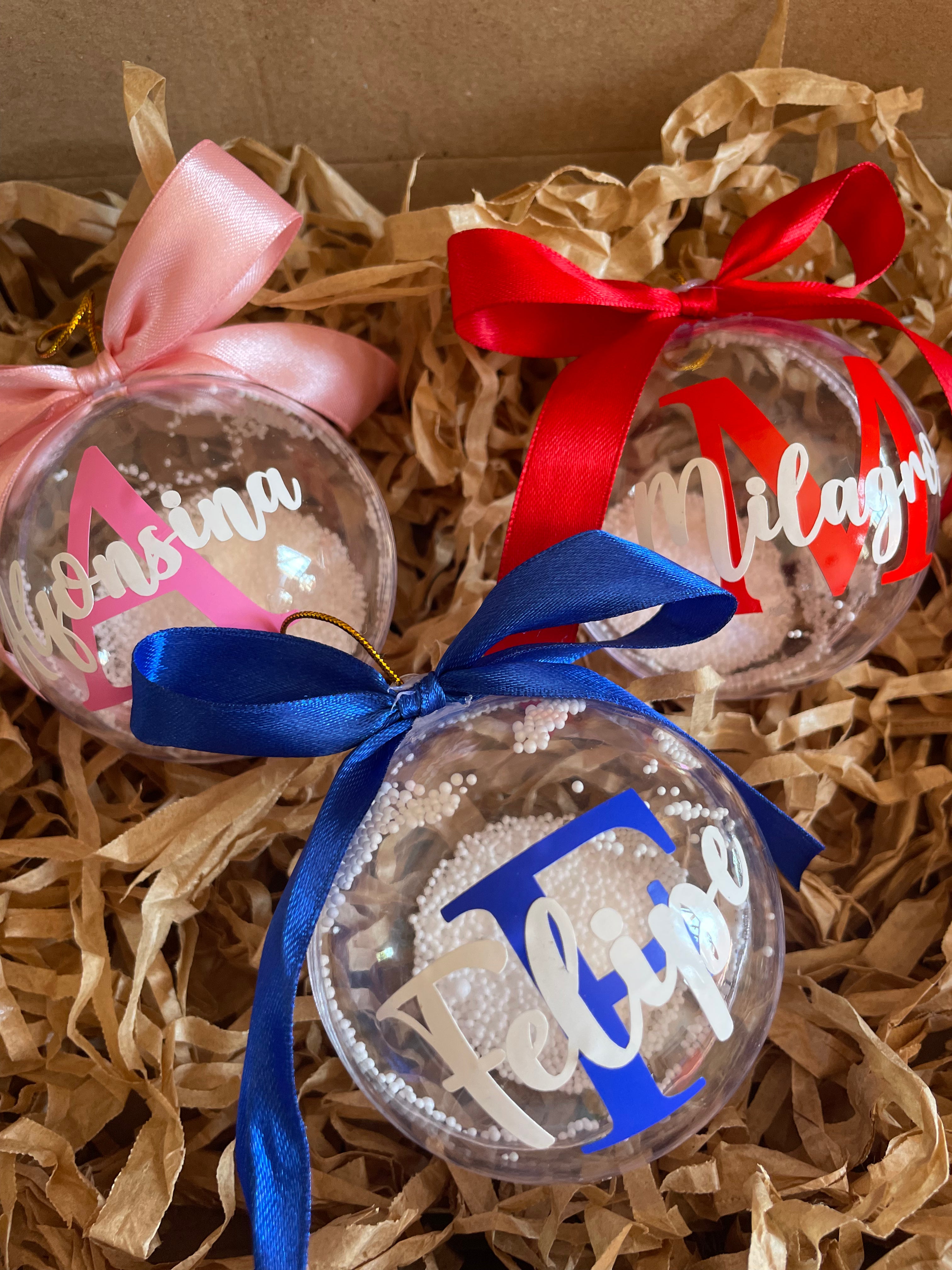 Esferas personalizadas con inicial y nombre