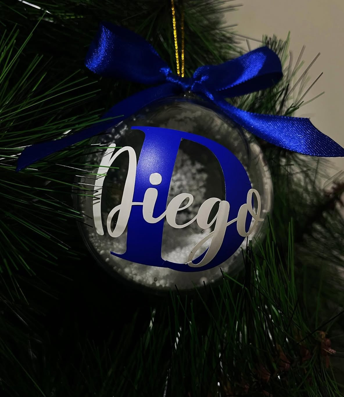 Esferas personalizadas con inicial y nombre